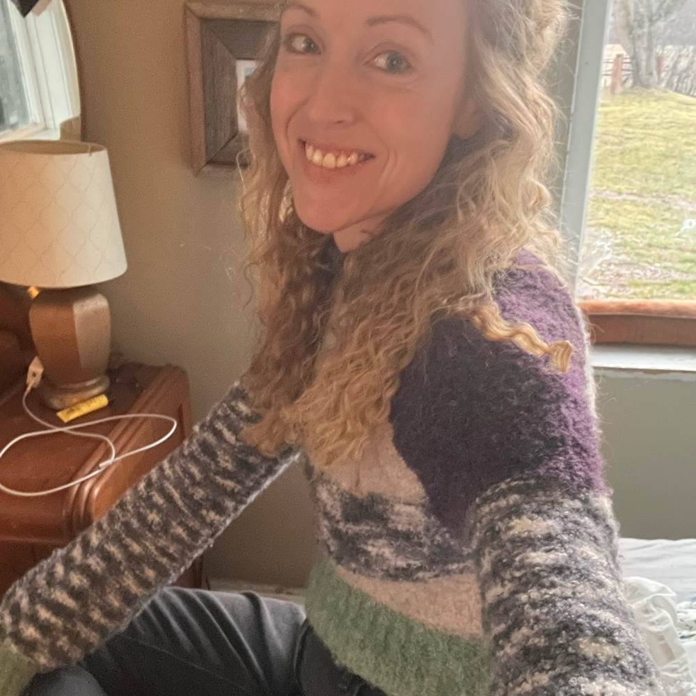 Colorful Women's Sweater - Picture 4 of 11